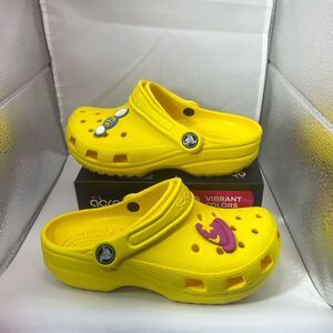 Crocs Classic Slip-on ClogSandals, size M/2,W/4, Waterproof